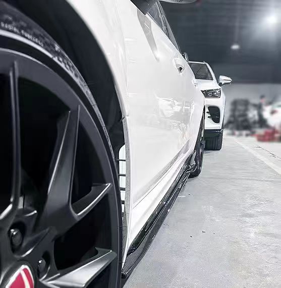 FL5 Civic TypeR MSD V1 Style Side Skirt, DRY Carbon